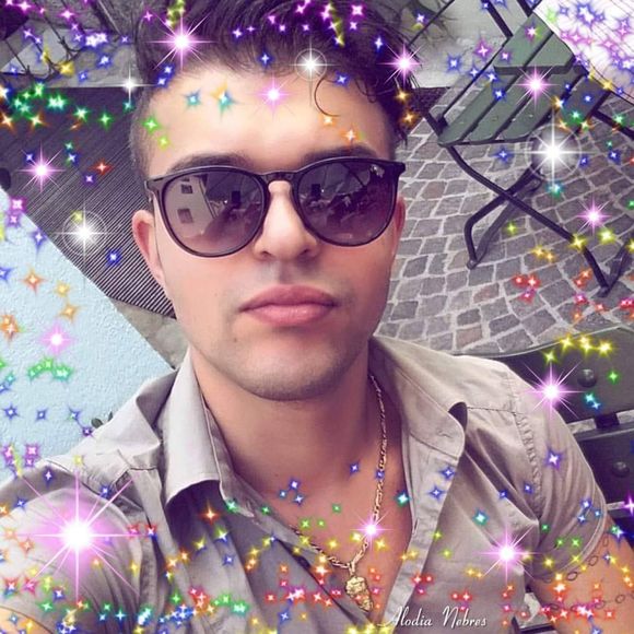 Meet your Posher, David - Picture 1 of 1